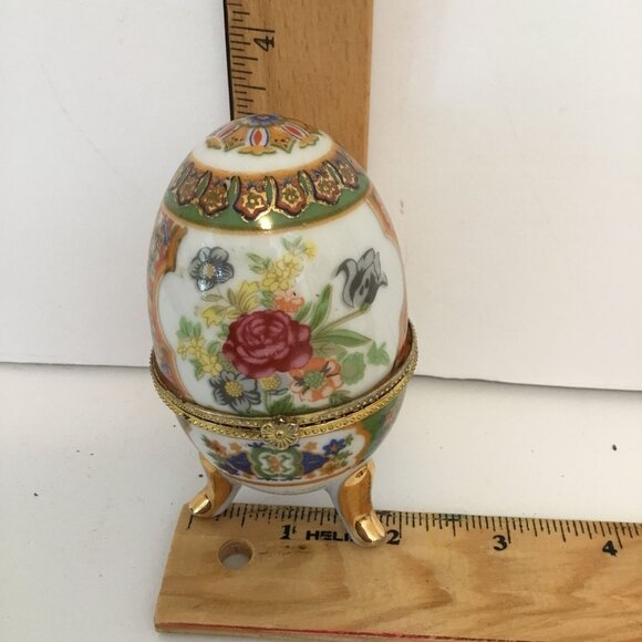 VTG Porcelain Egg Trinket Boxes Pair Floral Gilt Hinged Gold Tripod Stand 4" - Picture 9 of 10